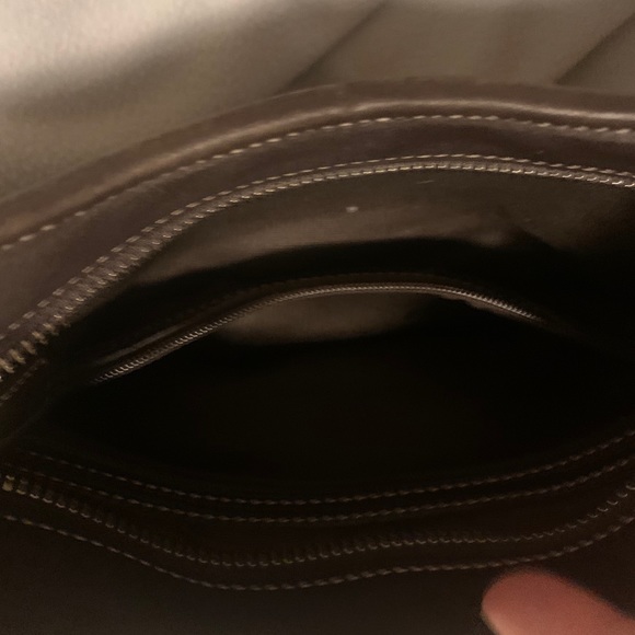 Coach Hampton brown leather and suede baguette bag - Picture 11 of 14